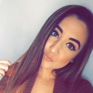 Meet your Posher, Breana